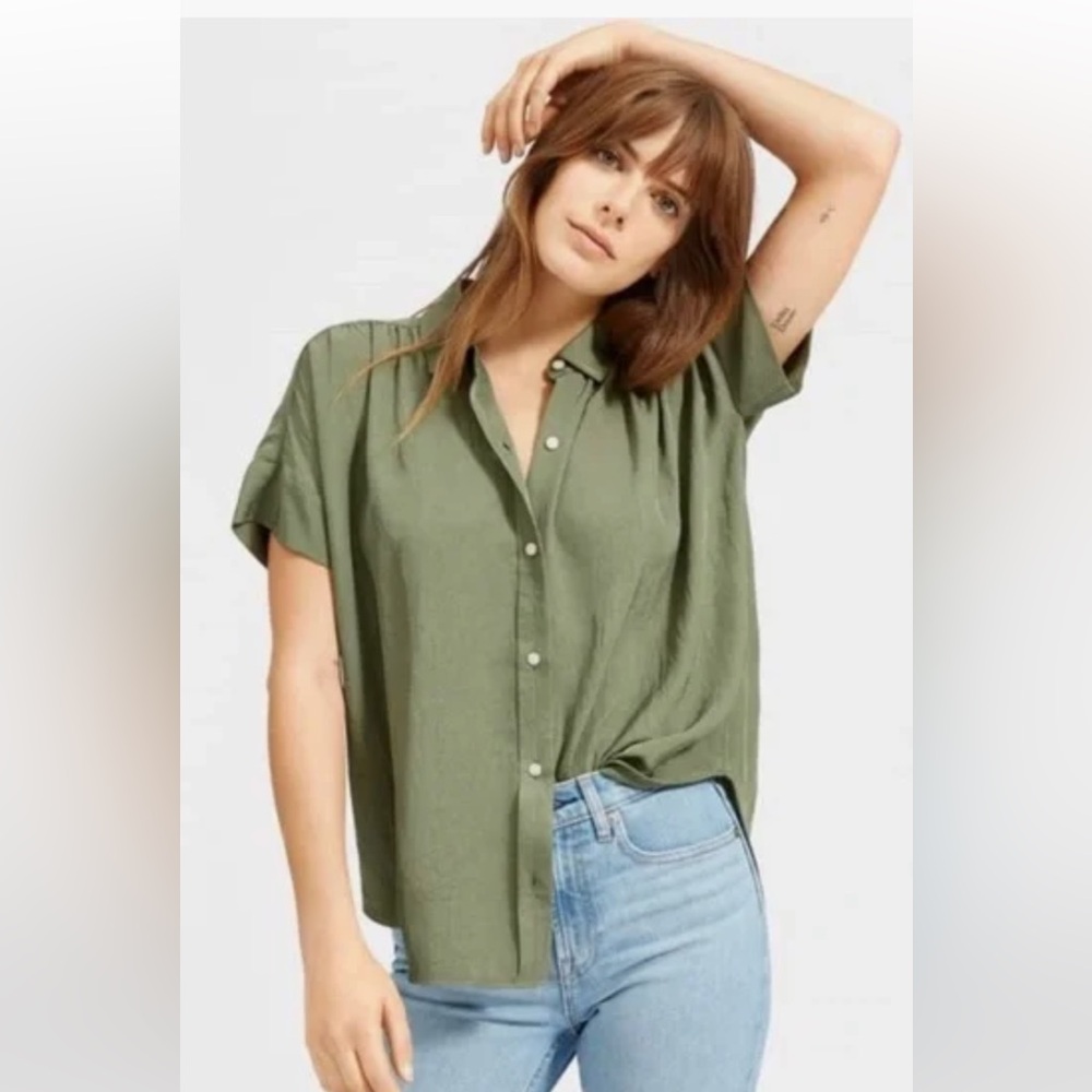 Everlane Japanese goweave top